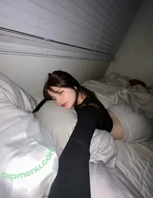 beelliegie / beelliegiee nude photo #0007