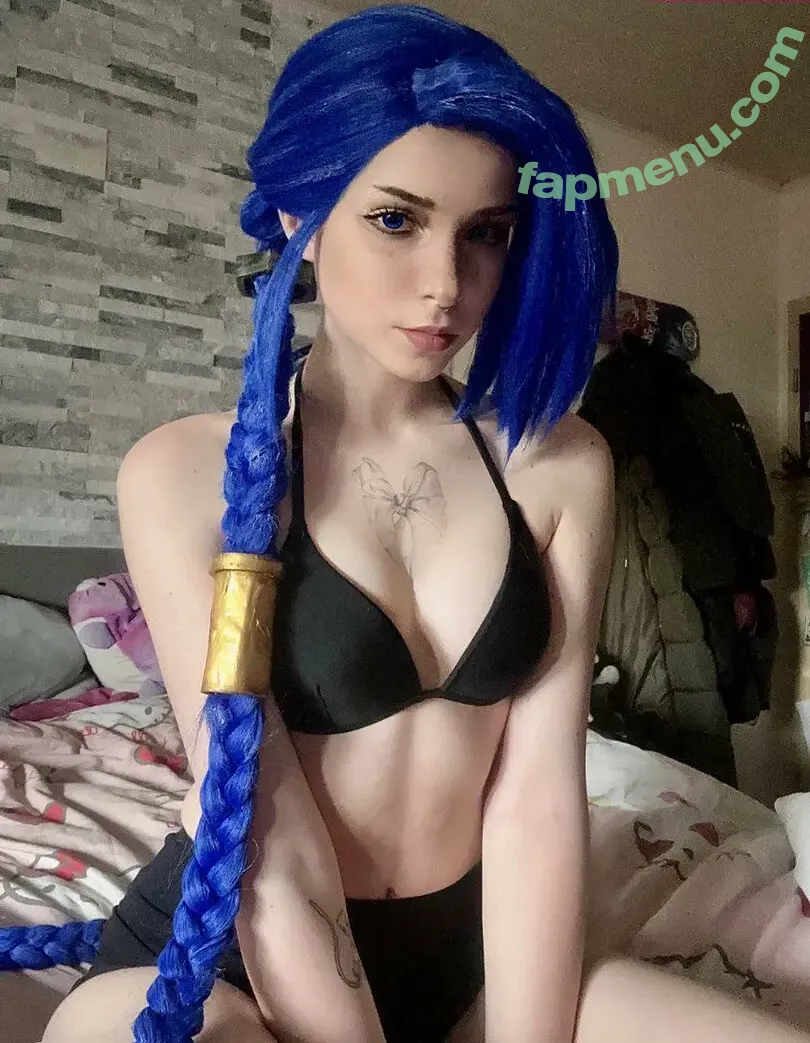 beep.baap.bu nude photo #0114 (4bumblebee4 / beepbaapbu / real.cherry.coke)
