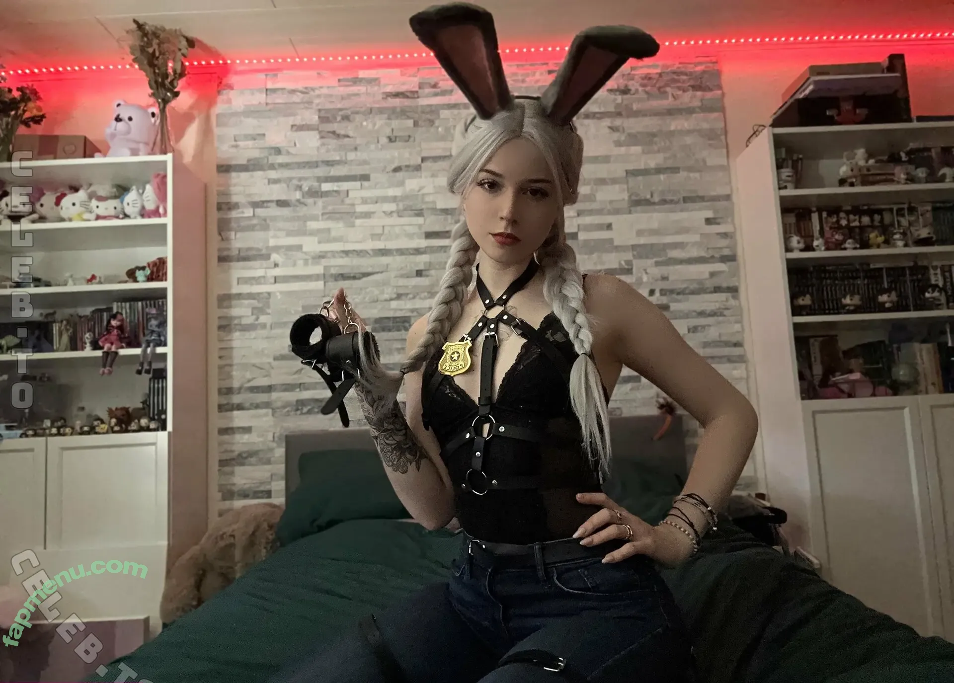 Beepbaapbu nude photo #0091 (Beepbaapbu)