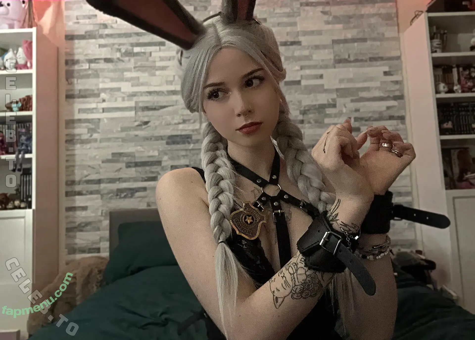 Beepbaapbu nude photo #0095 (Beepbaapbu)