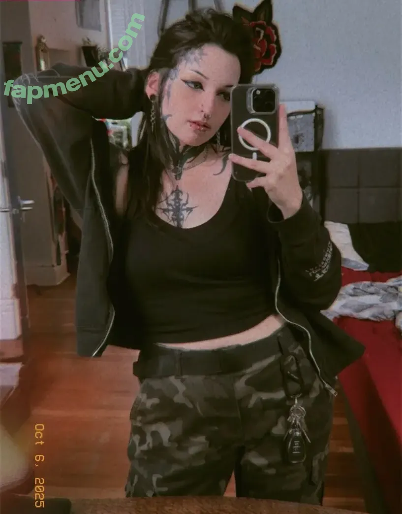 beepbat nude photo #0031 (beepbat)