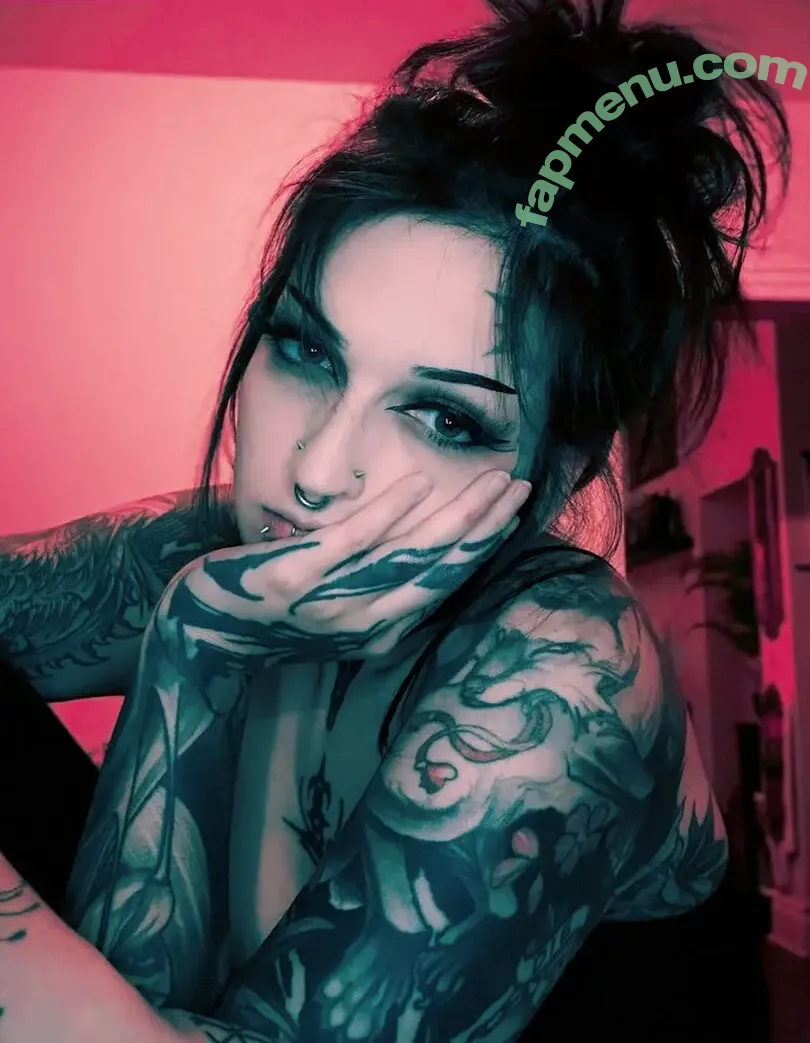 beepbat nude photo #0033 (beepbat)