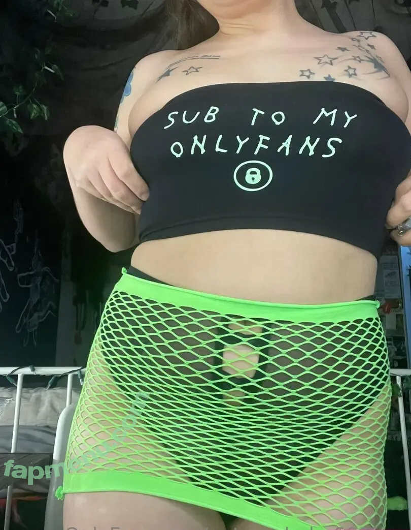 beesunshine666 nude photo #0019 (beesunshiney)