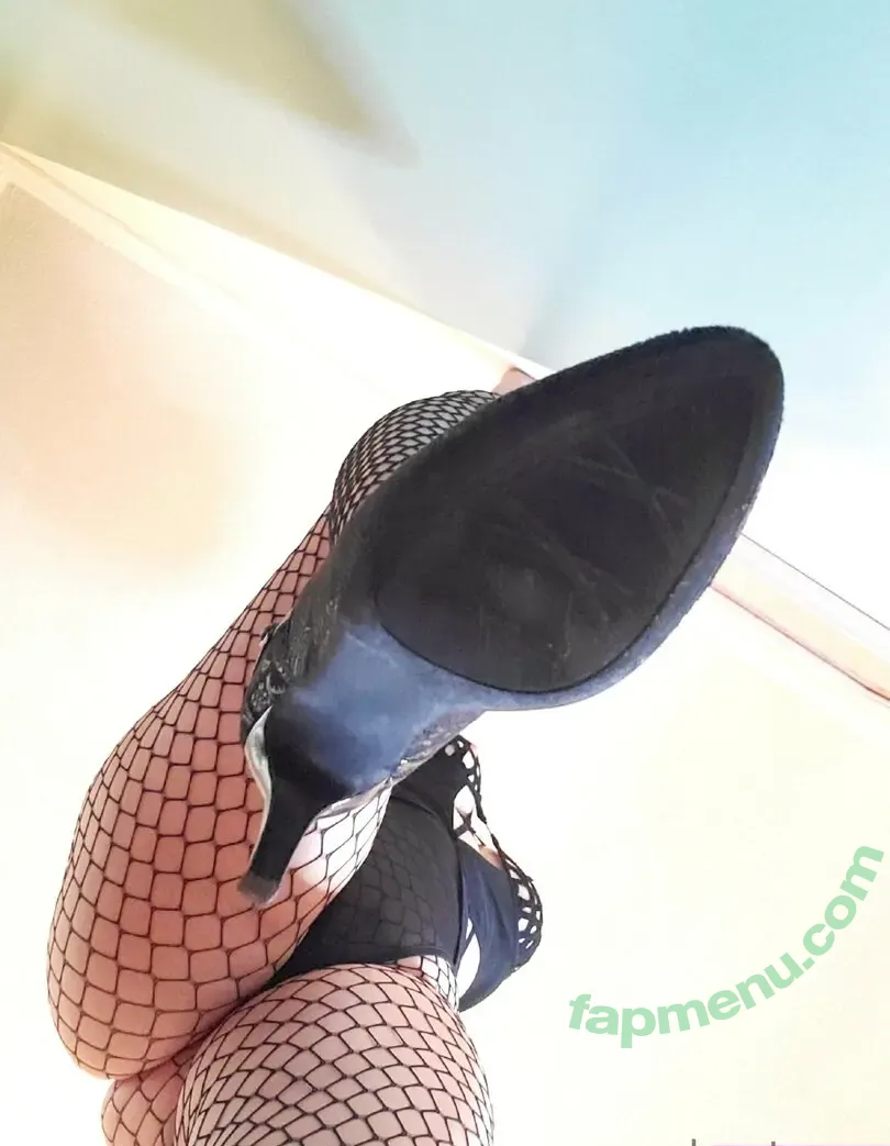 beetease nude photo #0025 (beteased)