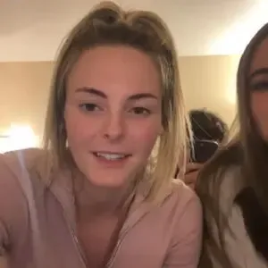 Beez ASMR / beezasmr nude photo #0013