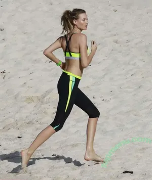 Behati Prinsloo / behatiprinsloo nude photo #0147