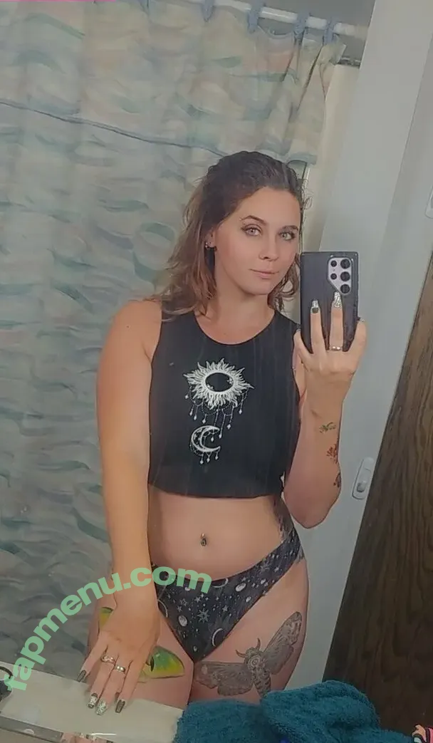 BekahL97 nude photo #0024 (BekahL97)