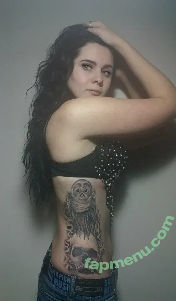 BekahL97 nude photo #0026 (BekahL97)