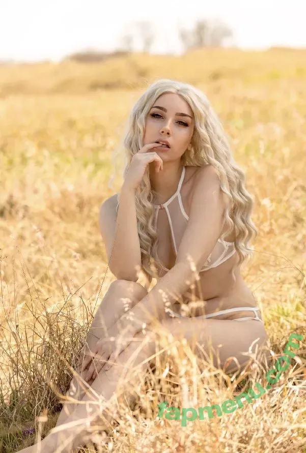 bekejacoba nude photo #0531 (Beke Jacoba / itsbekejacoba)