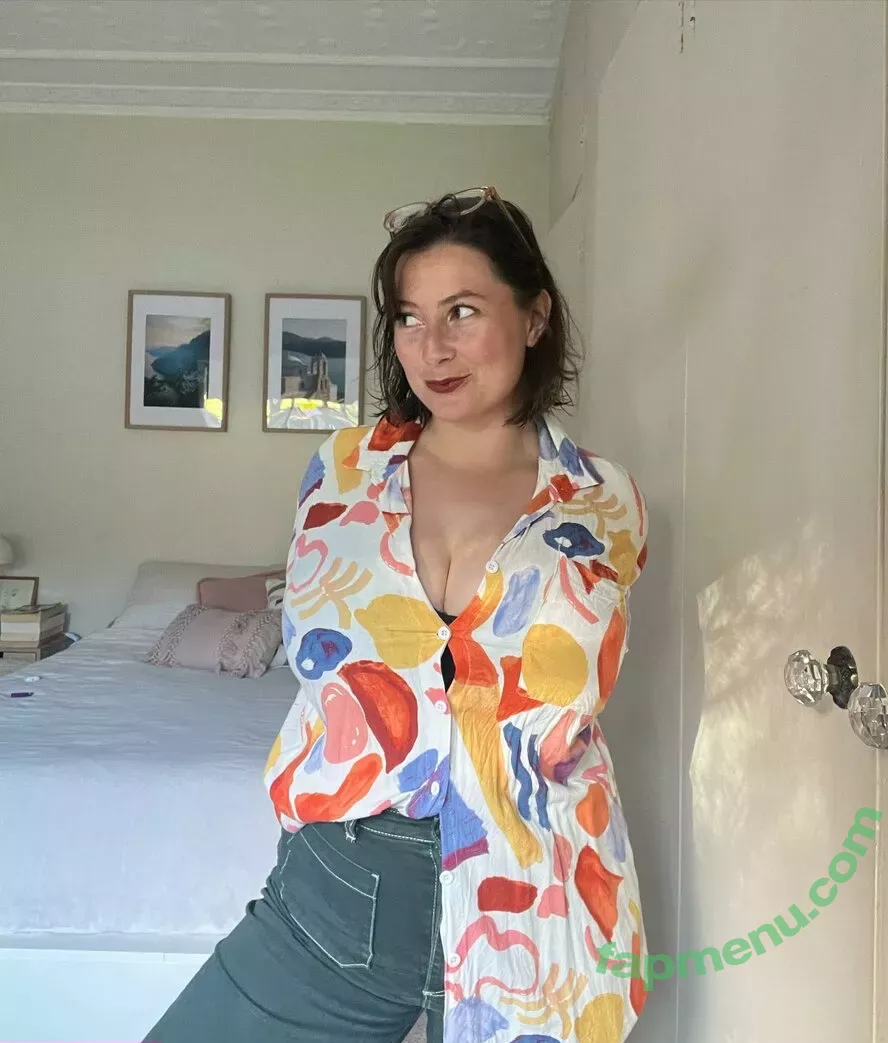 Bel Larcombe / Slice_of_salami_ nude photo #0065 (Bel Larcombe slice_of_salami_ / bel_larcombe_)