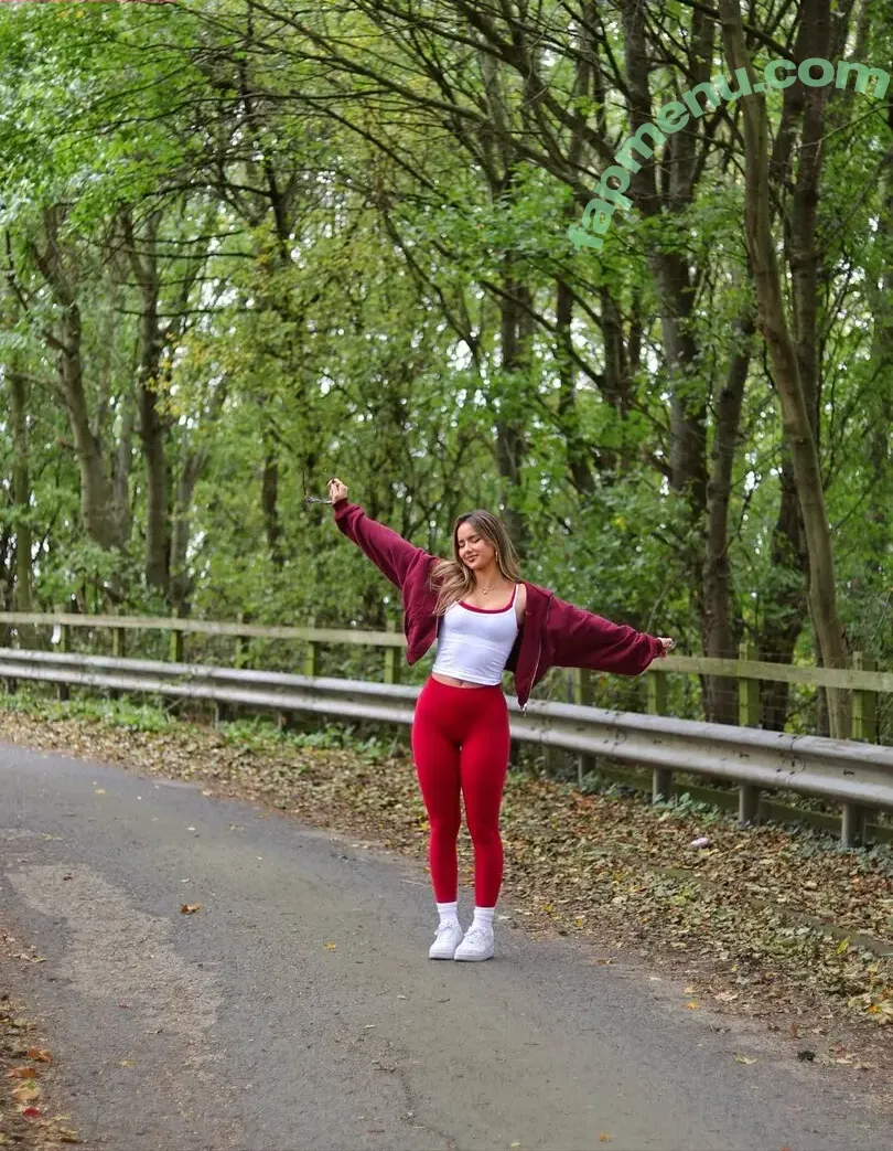 Bela Fernandez nude photo #0281 (belafernandez / missfernandez)