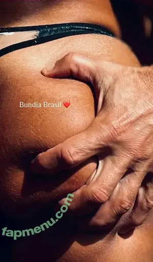 Bela Gil / belagil nude photo #0062