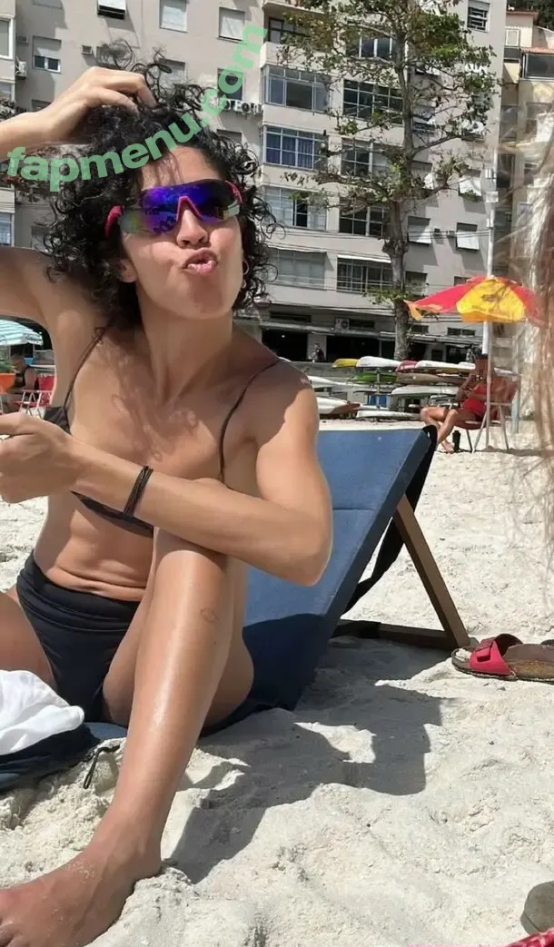 Bela Gil nude photo #0050 (belagil)