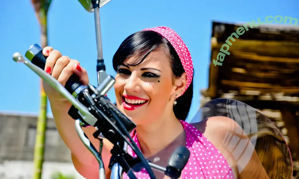 Belas Da Região nude photo #0251 (Belas Da Região)