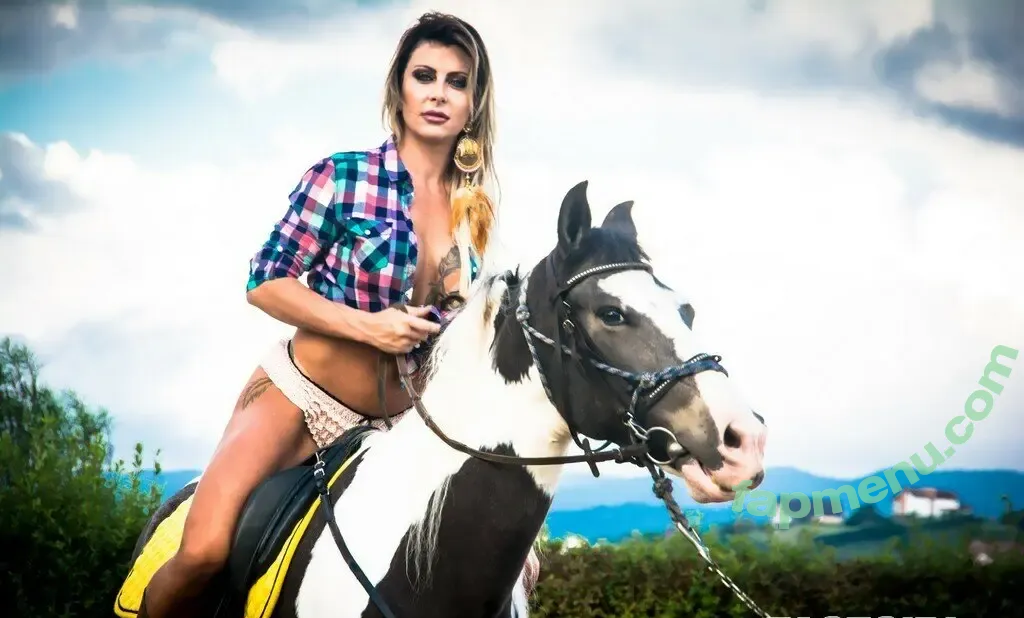 Belas Da Região nude photo #1101 (Belas Da Região)