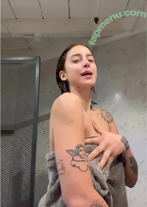 Belenegri / La Chilena / Lachilenabelu nude photo #0170