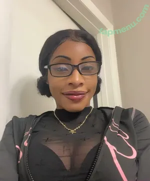 Bella Banks / iambellabankssss / slimwetbaby nude photo #0115