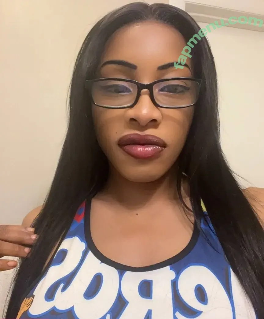 Bella Banks nude photo #0113 (iambellabankssss / slimwetbaby)