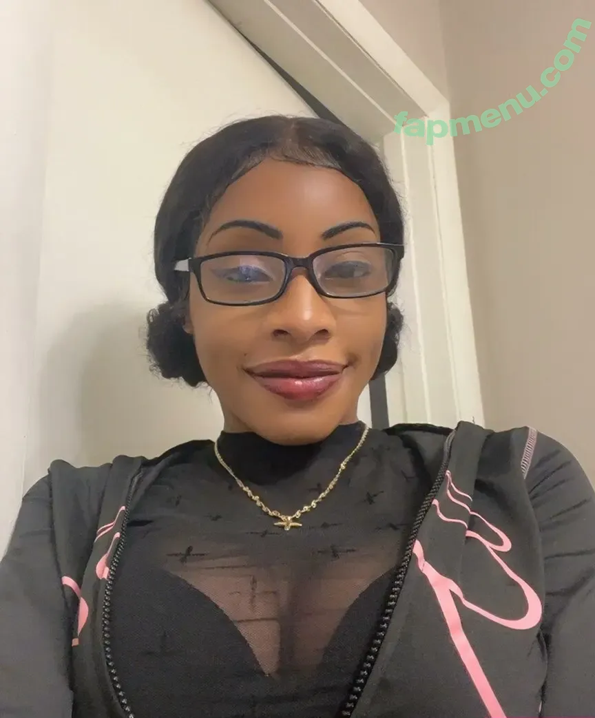 Bella Banks nude photo #0115 (iambellabankssss / slimwetbaby)