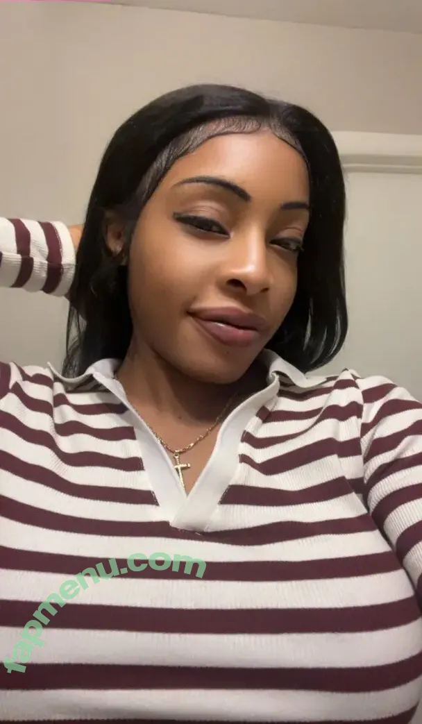 Bella Banks nude photo #0124 (iambellabankssss / slimwetbaby)