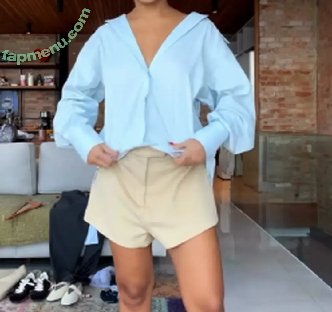 Bella Campos nude photo #0230 (bellacampox / camposbella)