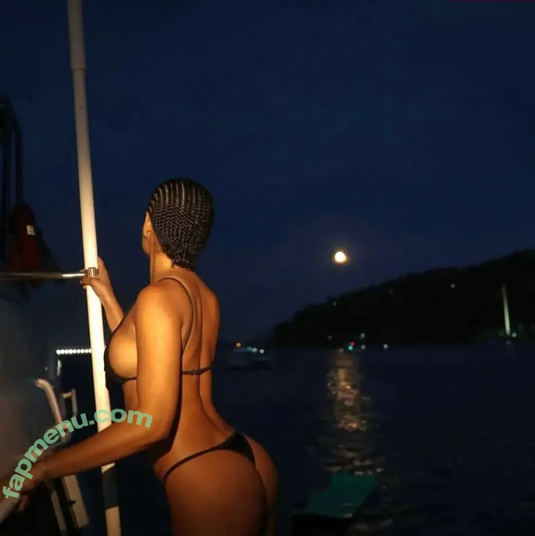 Bella Campos nude photo #0256 (bellacampox / camposbella)