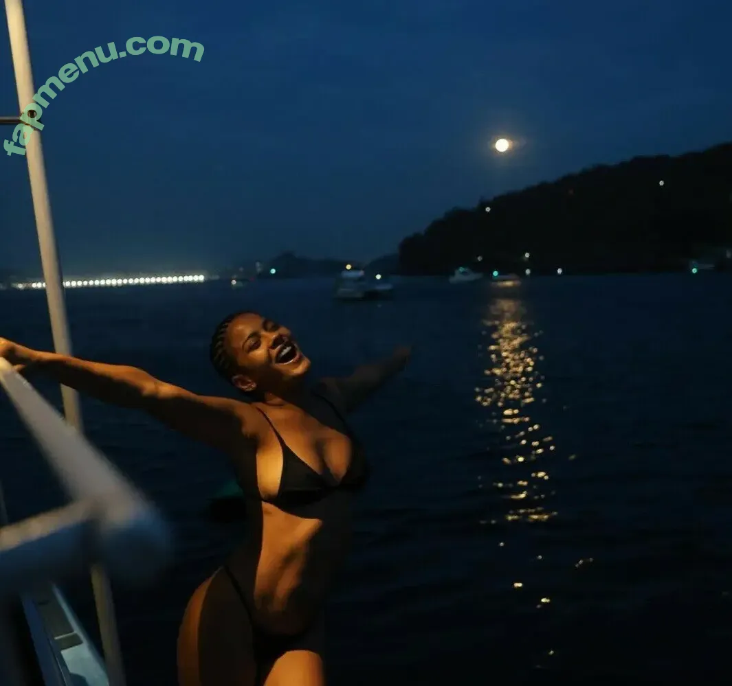 Bella Campos nude photo #0258 (bellacampox / camposbella)