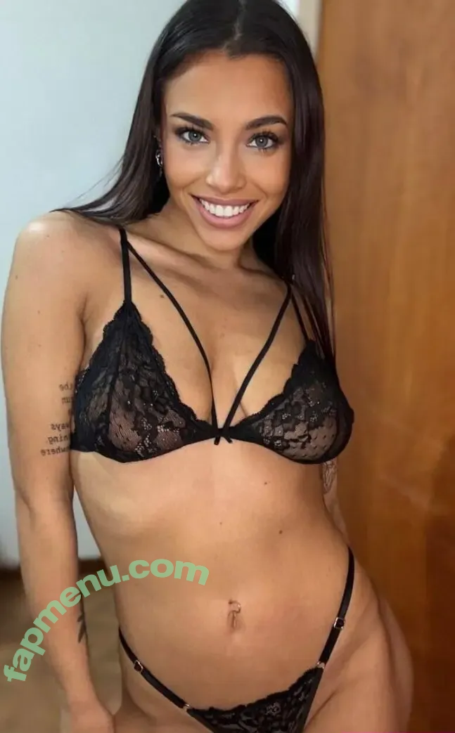 bella.fancy nude photo #0017 (fancy.bella)