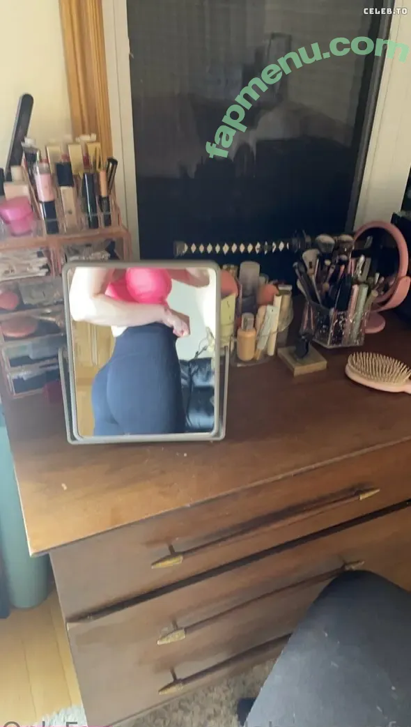 Bella Gallops nude photo #0284 (bellagallops / bellahavingmorefun)