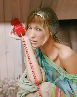 Bella Hadid / bellahadid nude photo #0183