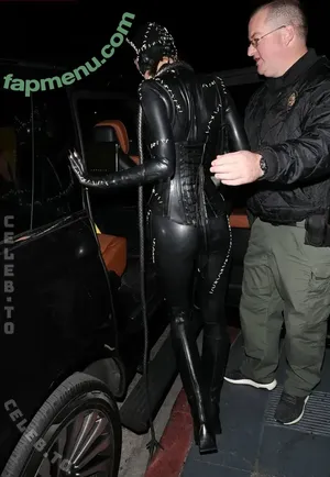 Bella Hadid / OfficialBellaHadid / bellahadid nude photo #0205