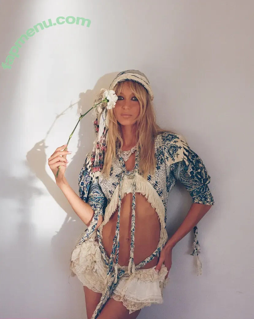 Bella Hadid nude photo #0184 (bellahadid)