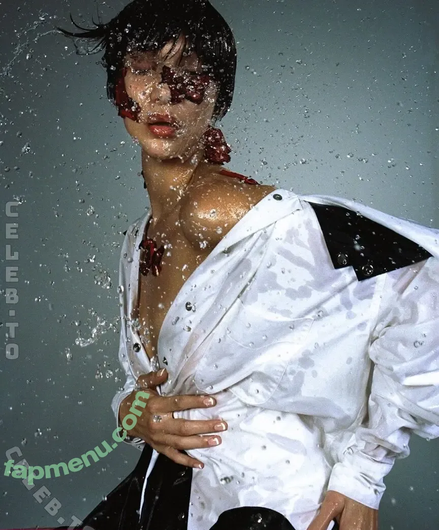 Bella Hadid nude photo #0210 (OfficialBellaHadid / bellahadid)