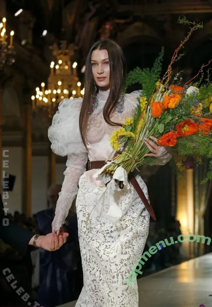 Bella Hadid nude photo #0232 (OfficialBellaHadid / bellahadid)