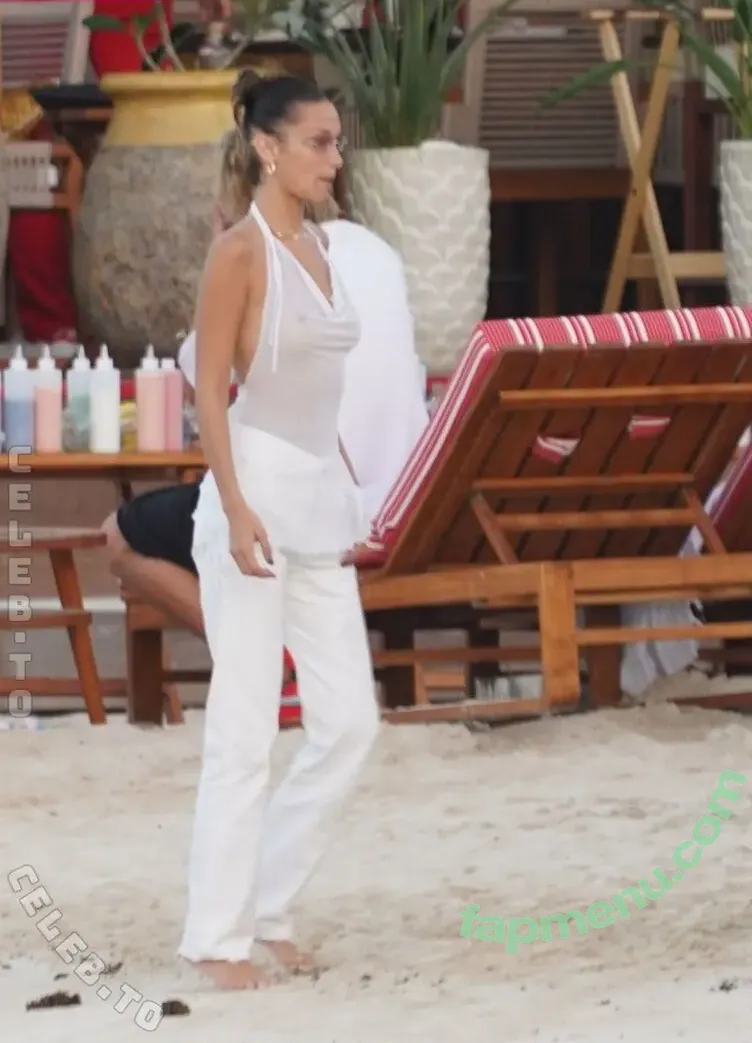 Bella Hadid nude photo #0250 (OfficialBellaHadid / bellahadid)