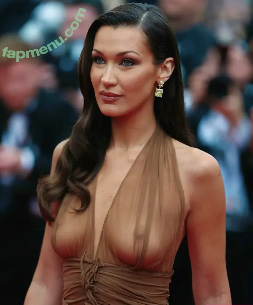 Bella Hadid nude photo #0267 (OfficialBellaHadid / bellahadid)