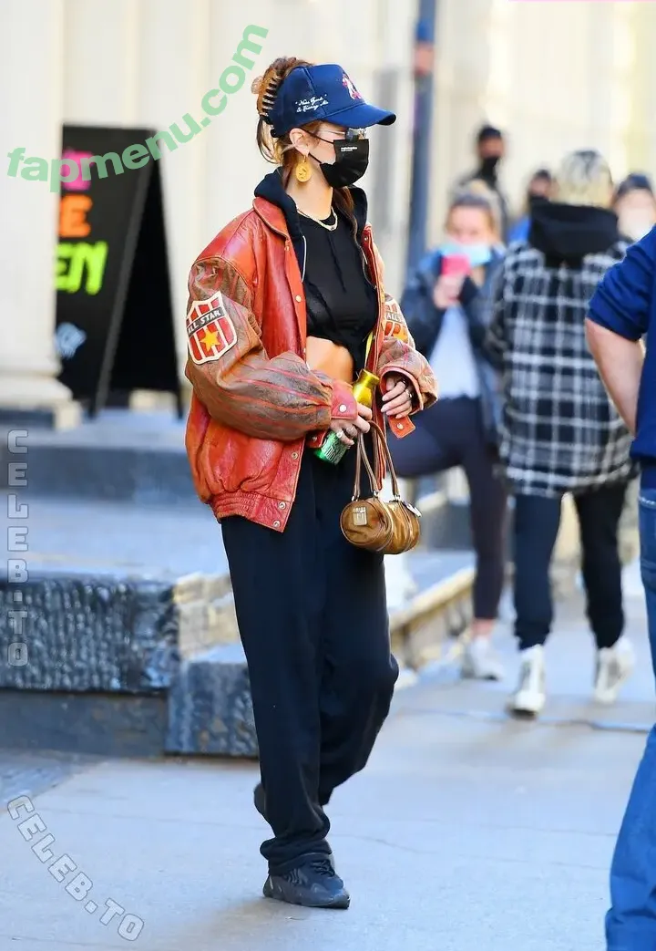 Bella Hadid nude photo #0279 (OfficialBellaHadid / bellahadid)