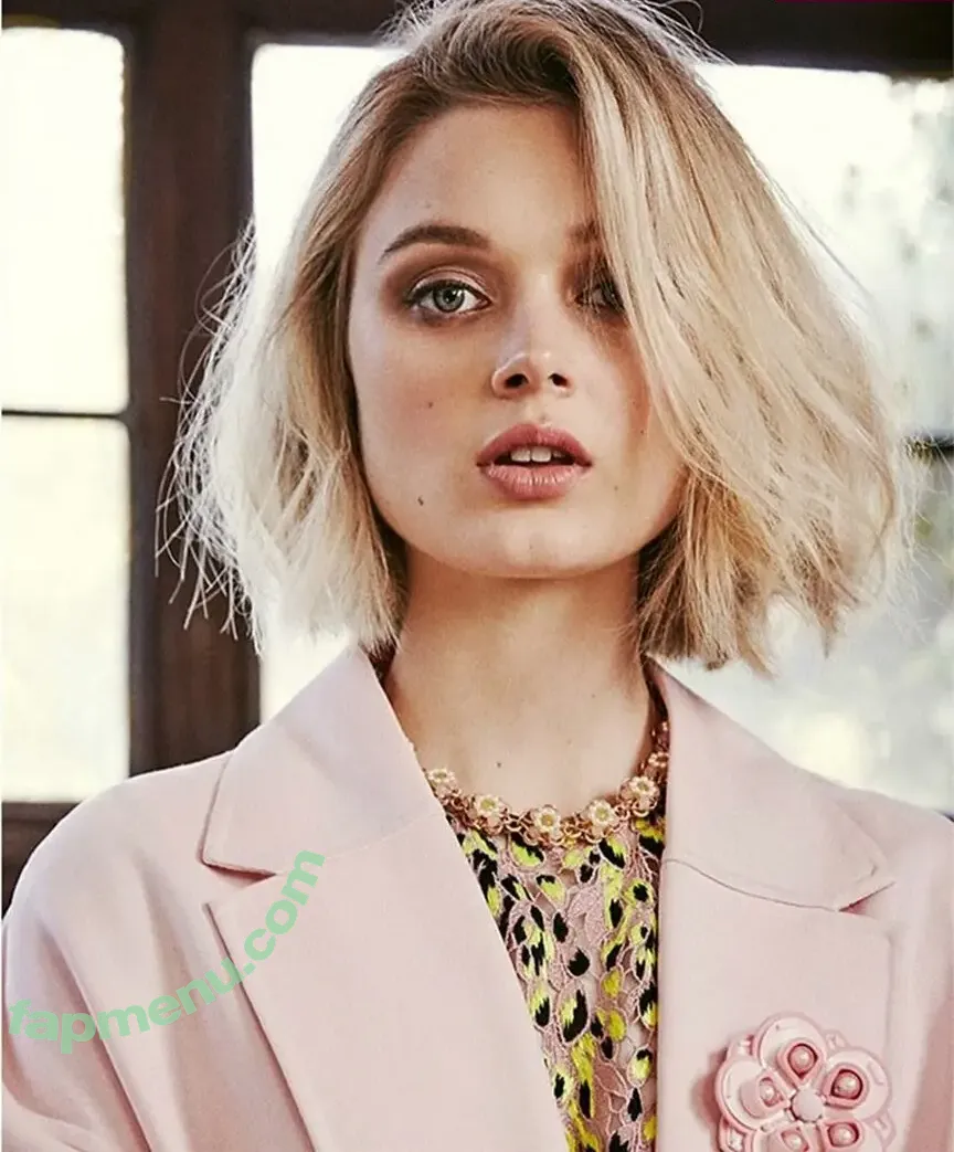 Bella Heathcote nude photo #0055 (bellaheathcote)