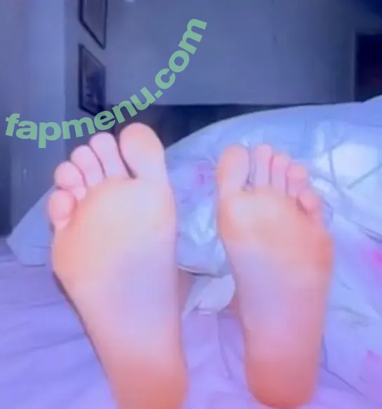 Bella Hill nude photo #0075 (bella.hill / bella_hill)