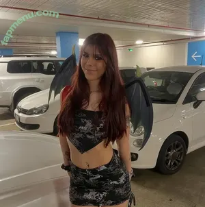 Bella Juric / dragon.mp3.x / smokeydragon26 nude photo #0013