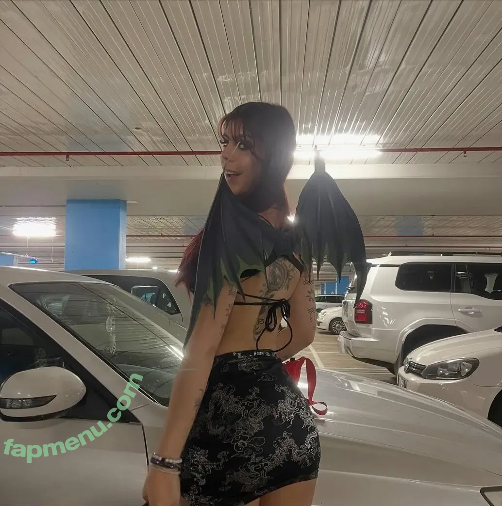 Bella Juric nude photo #0014 (dragon.mp3.x / smokeydragon26)