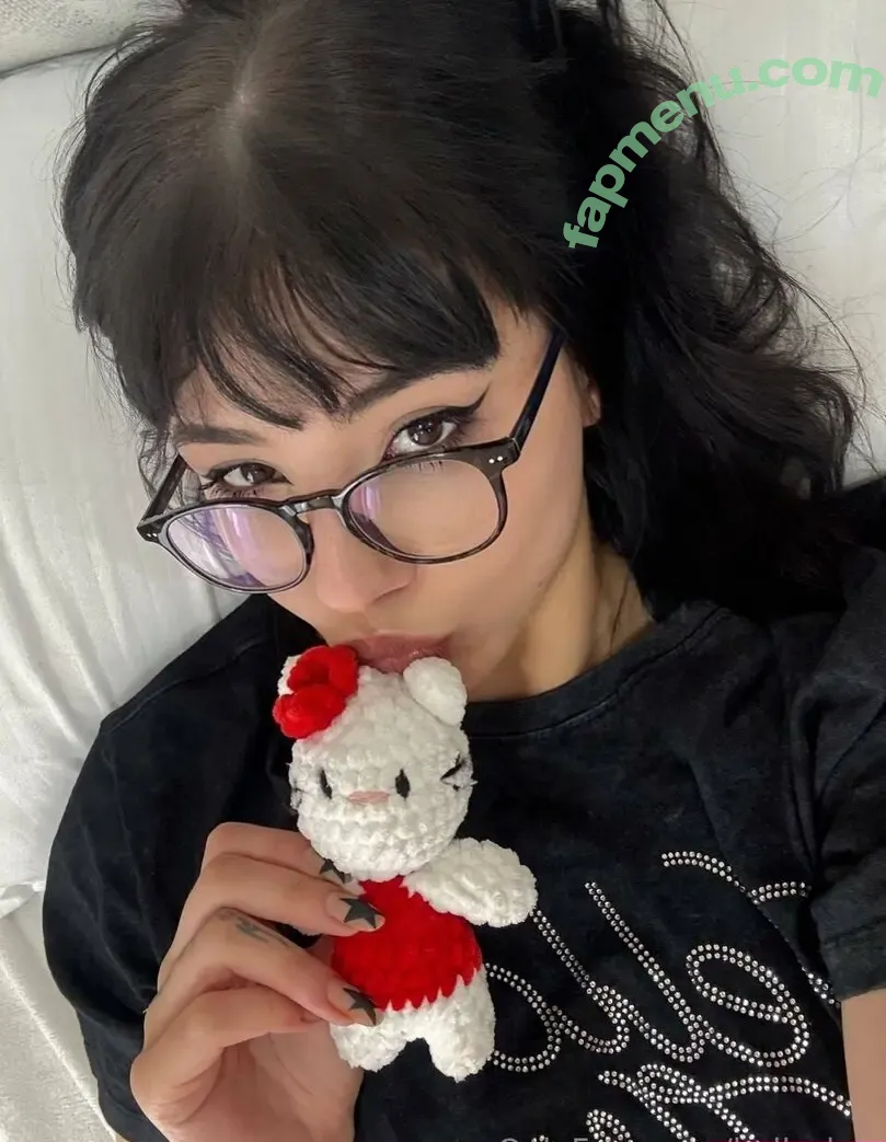 Bella_lay nude photo #0117 (Sweety_bella / bellelay_)