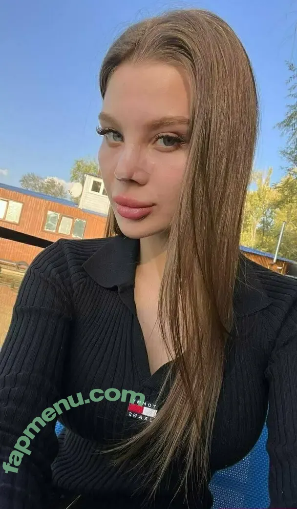 bella_lla nude photo #0003 (bella)