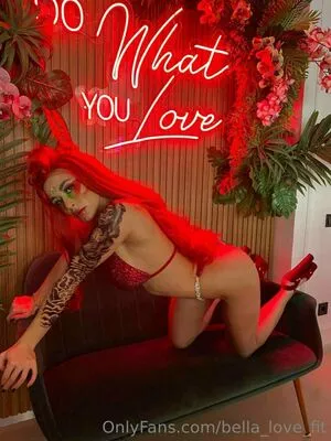 bella_love_fit / bella_potente nude photo #0039