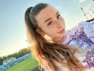 bella_love_fit / bella_potente nude photo #0074