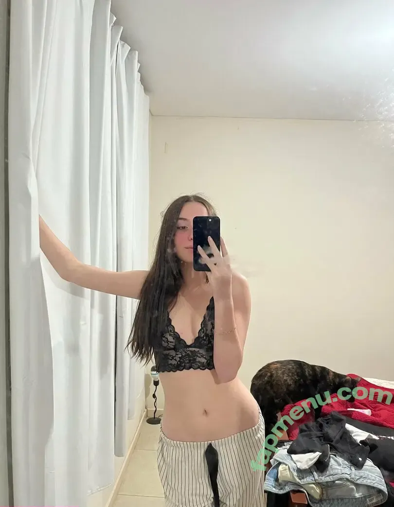 bella.lovee nude photo #0006 (bellalove6)