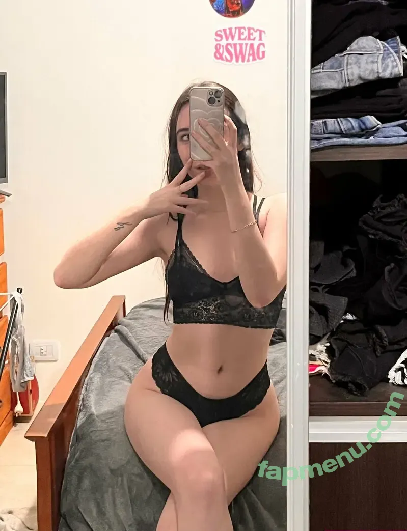 bella.lovee nude photo #0017 (bellalove6)