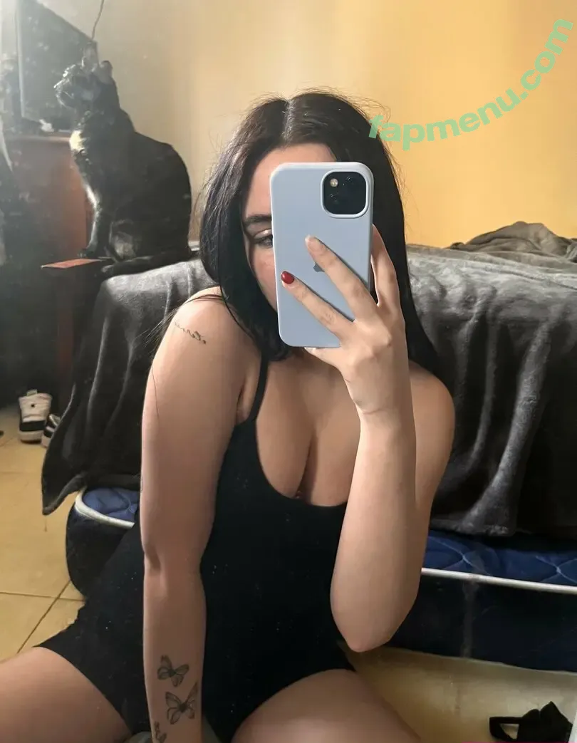 bella.lovee nude photo #0021 (bellalove6)