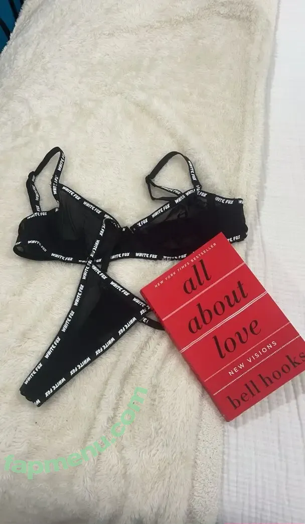 Bella Luna nude photo #0046 (Bellaboo1800 / bella-luna / bellarluna)