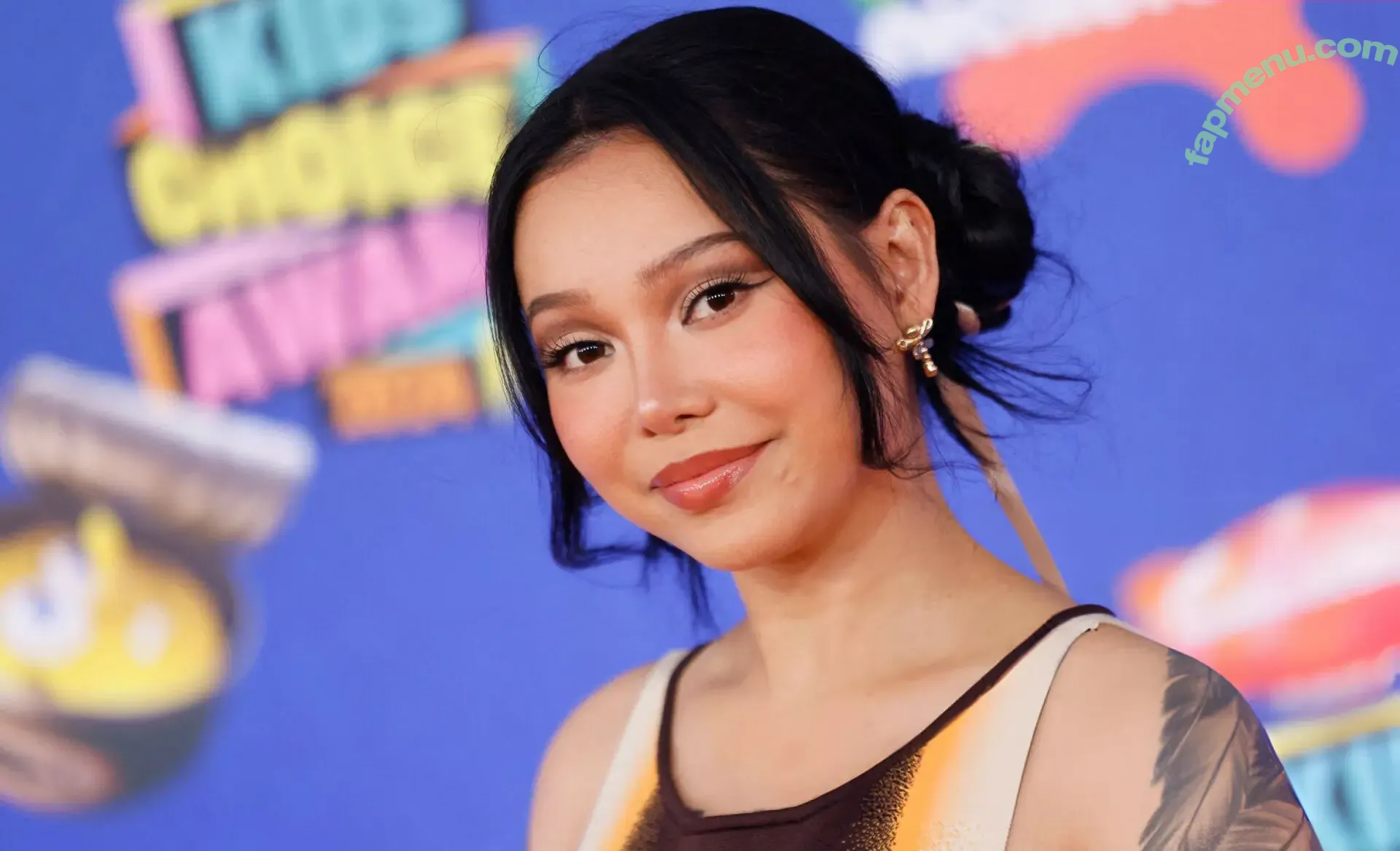 Bella Poarch nude photo #0178 (bellapoarch / bllapoarch)